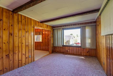 341 Pond Road Lewiston ME 04240