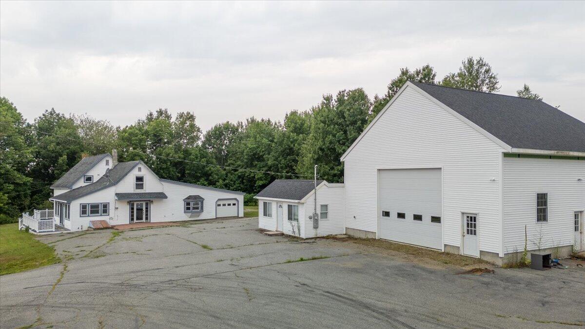 317 Augusta Road Washington ME 04574