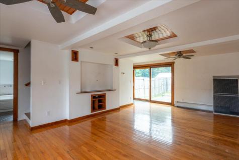 317 Augusta Road Washington ME 04574