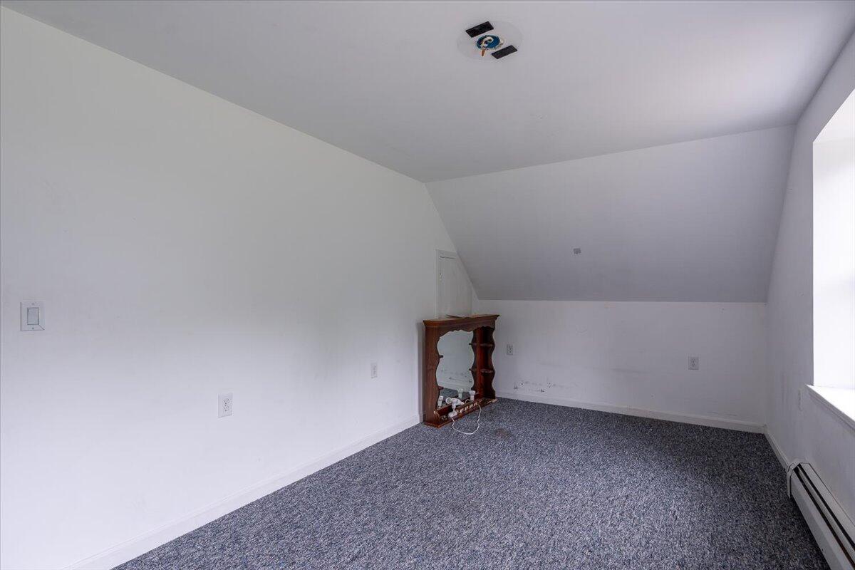 317 Augusta Road Washington ME 04574