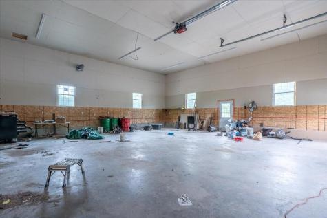 317 Augusta Road Washington ME 04574