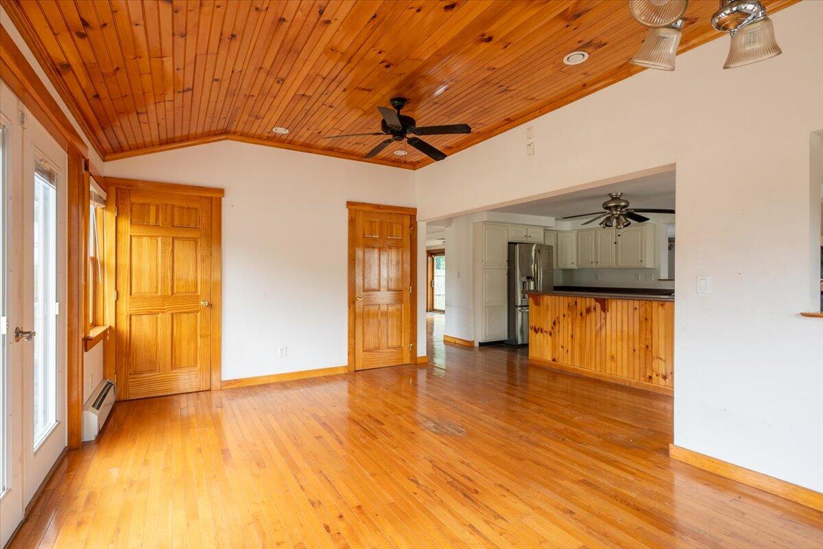 317 Augusta Road Washington ME 04574