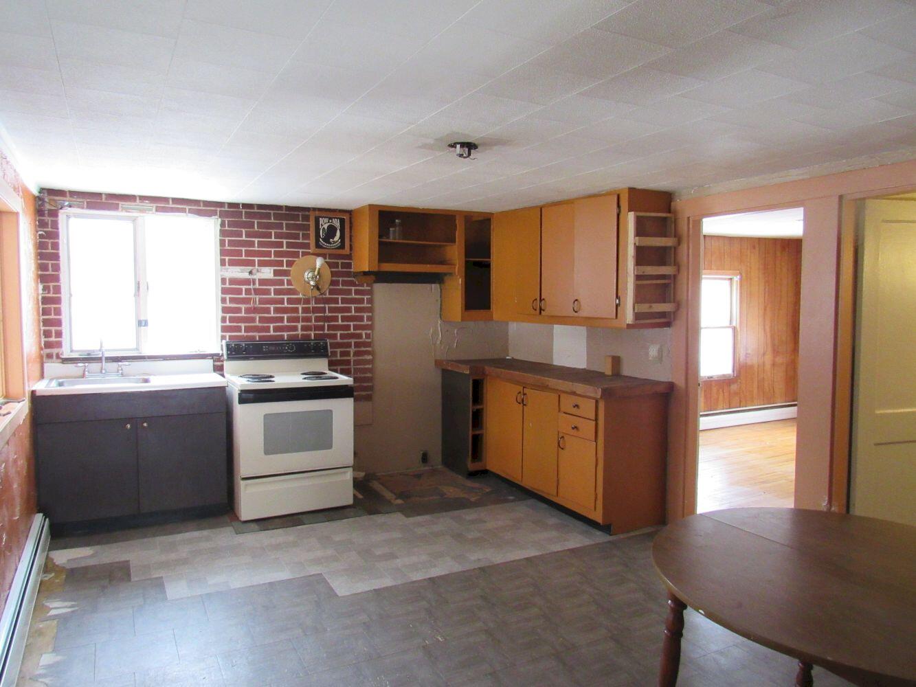 78 Charleston Road Dexter ME 04930