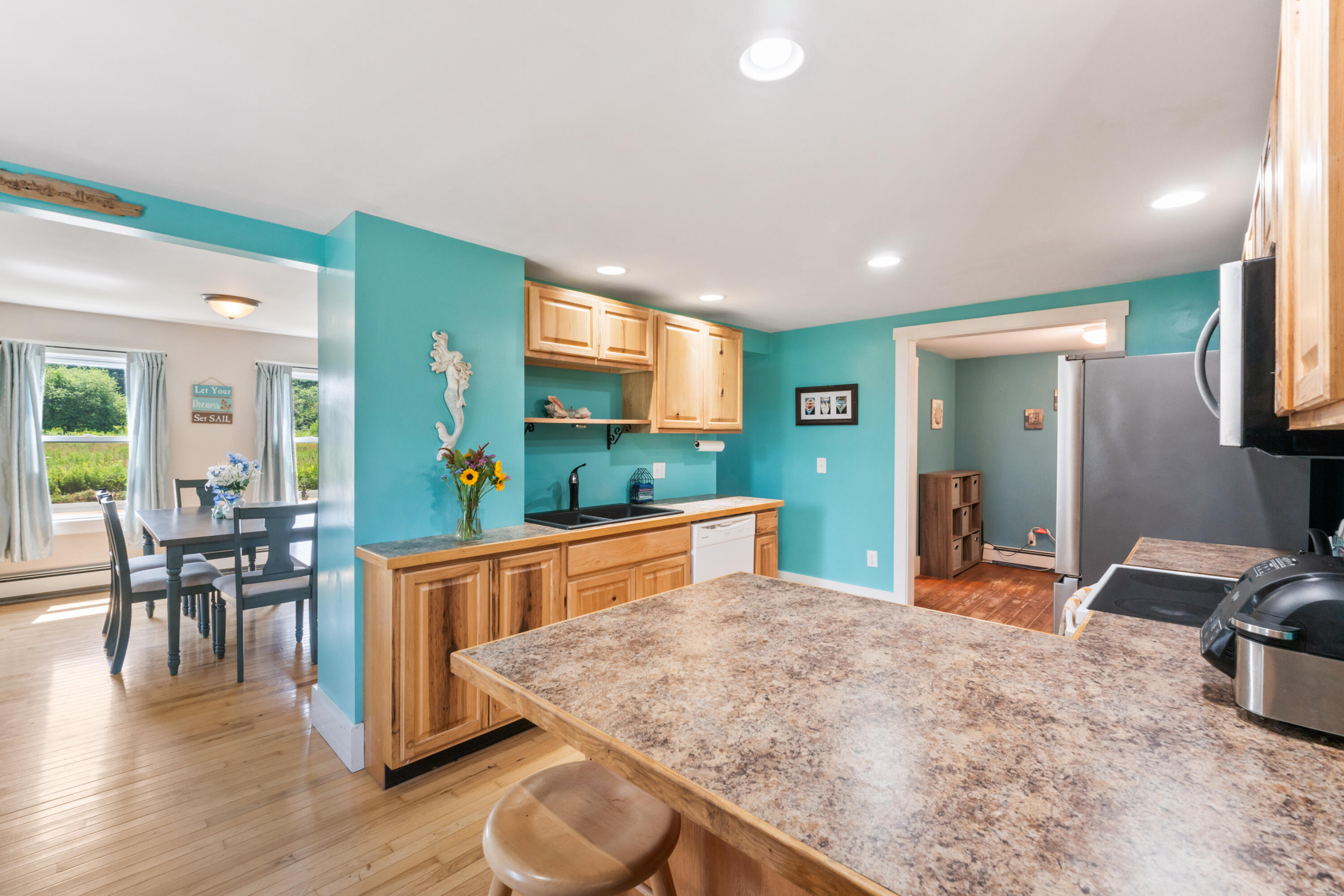 360 Cushing Road Friendship ME 04547