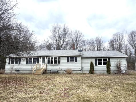 661 Mercer Road Norridgewock ME 04957