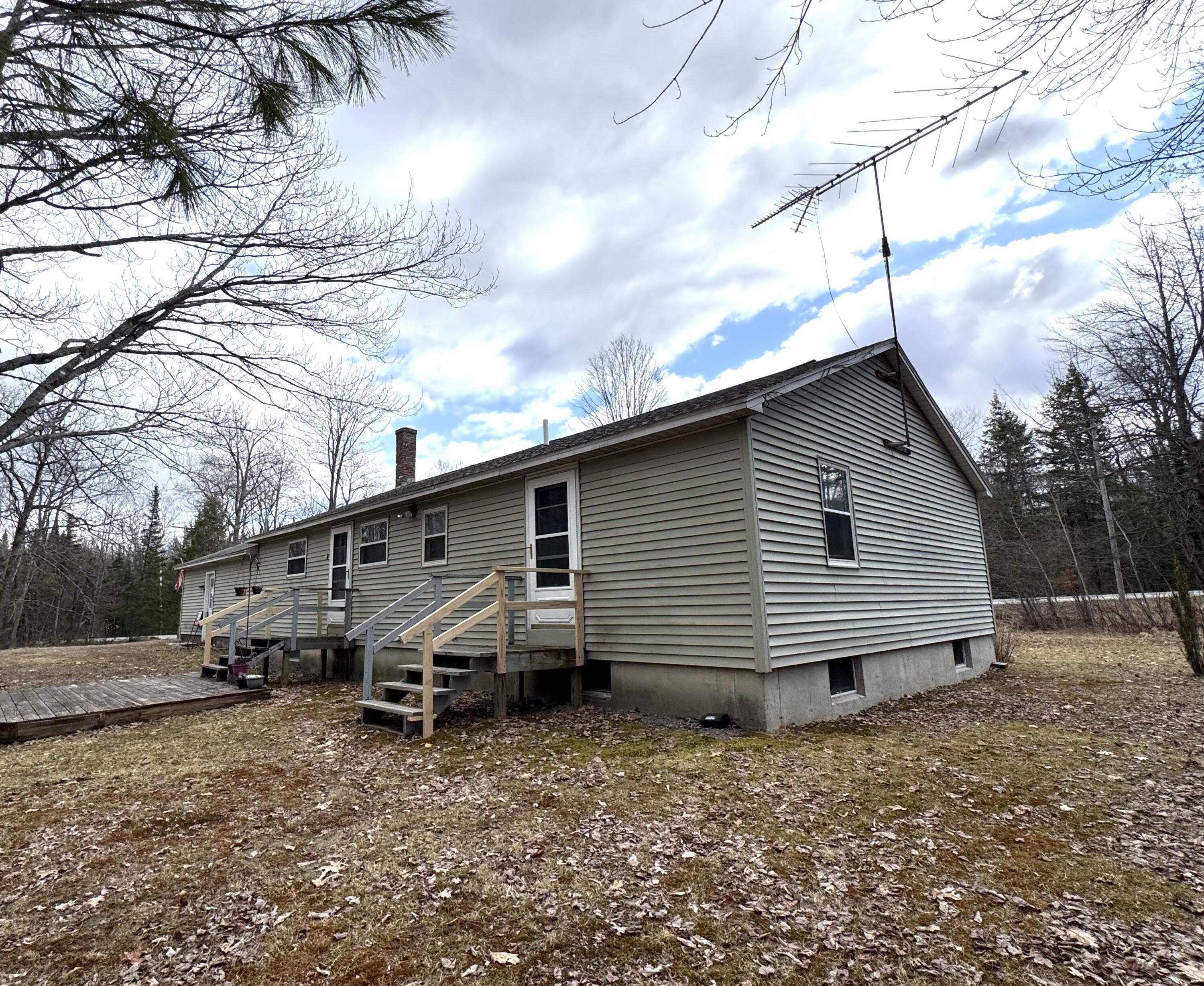 661 Mercer Road Norridgewock ME 04957