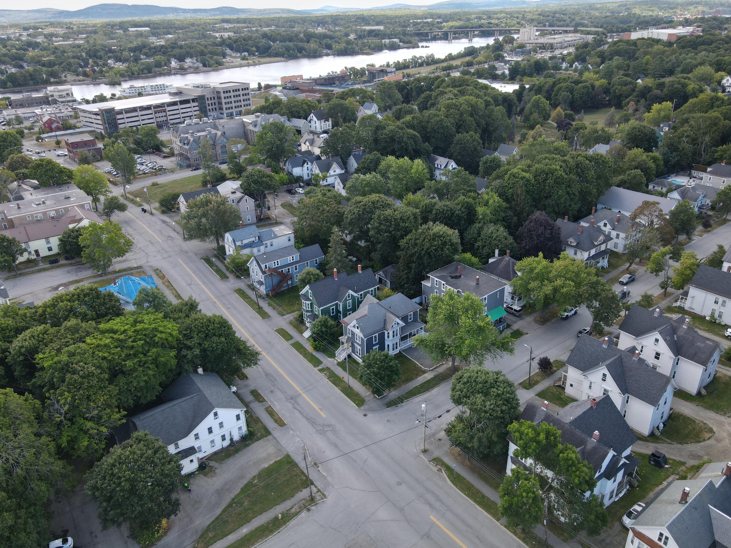 84 Cedar Street Bangor ME 04401