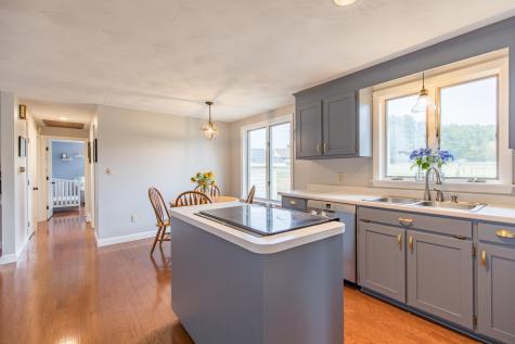 102 Highland Cliff Road Windham ME 04062