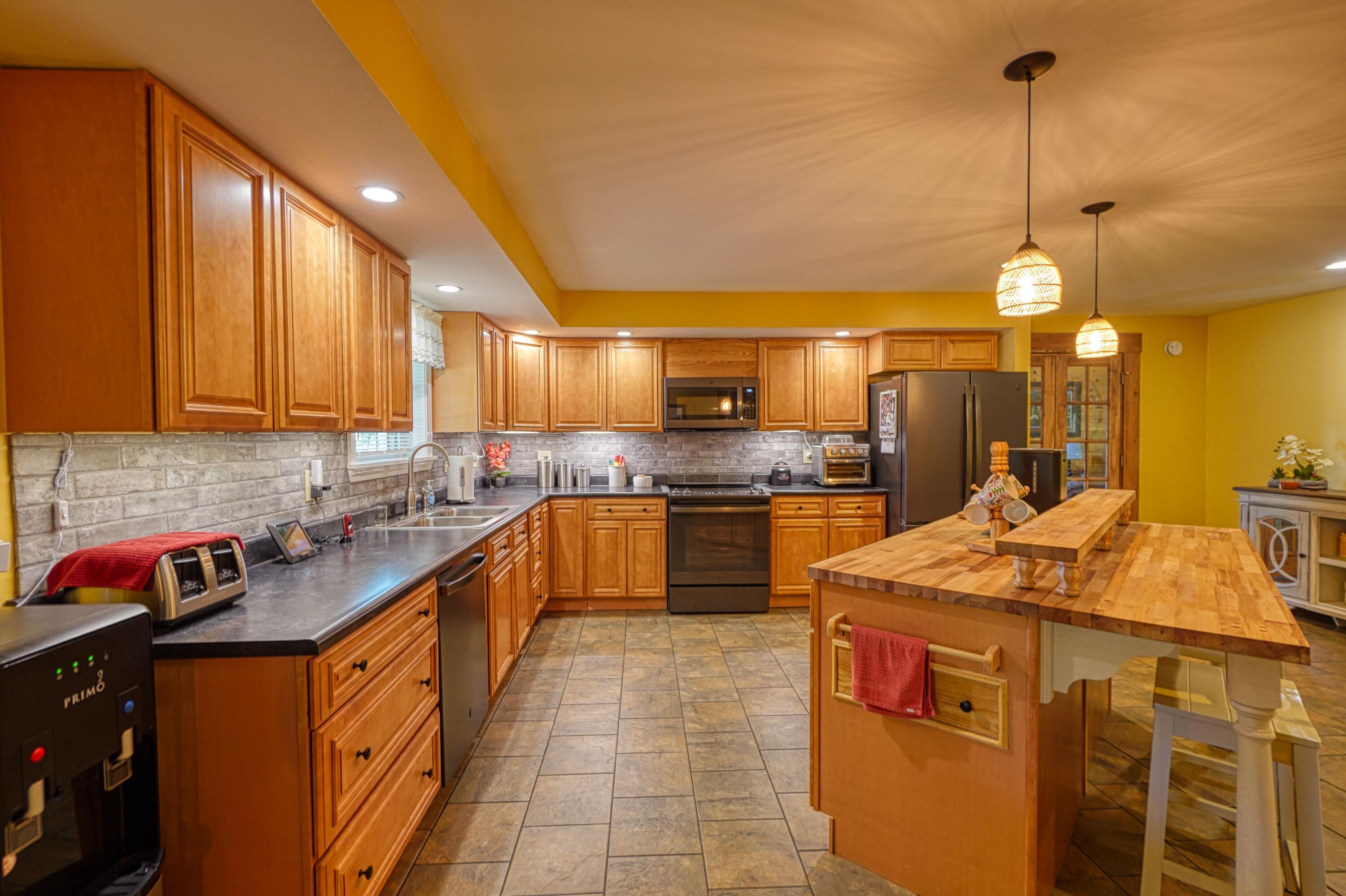 143 Wellington Road Harmony ME 04942
