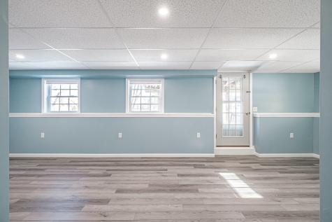 15 Amy Lane Westbrook ME 04092