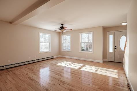 15 Amy Lane Westbrook ME 04092