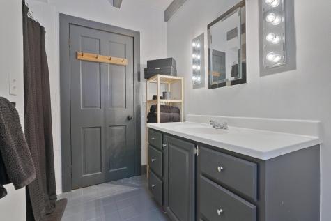 18 Ash Swamp Road Scarborough ME 04074