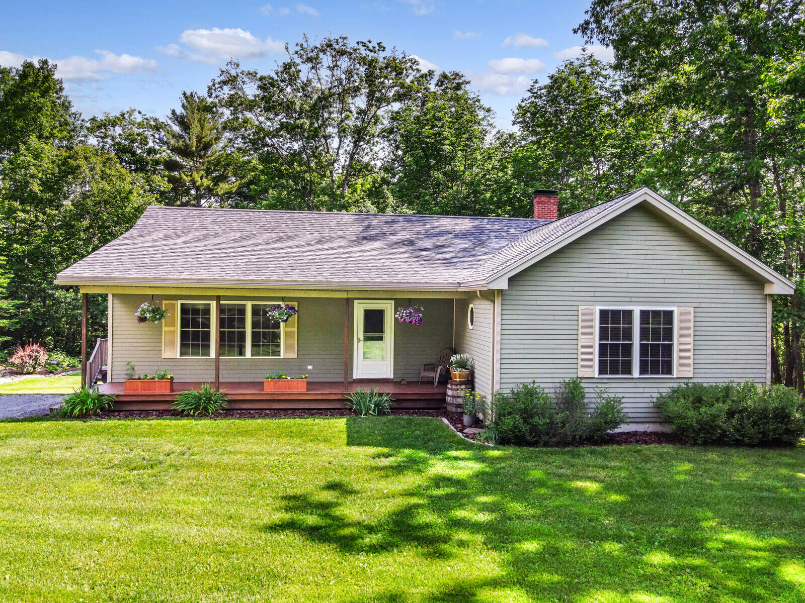 182 Lincolnville Avenue Searsmont ME 04973