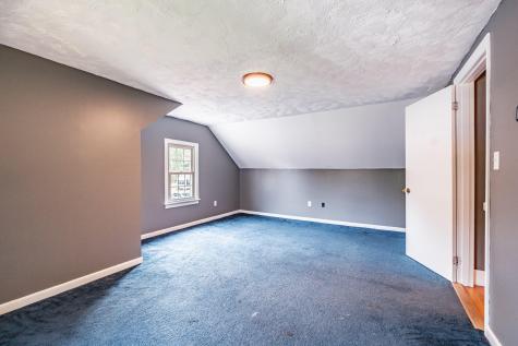 4 Wanda Lane Gray ME 04039