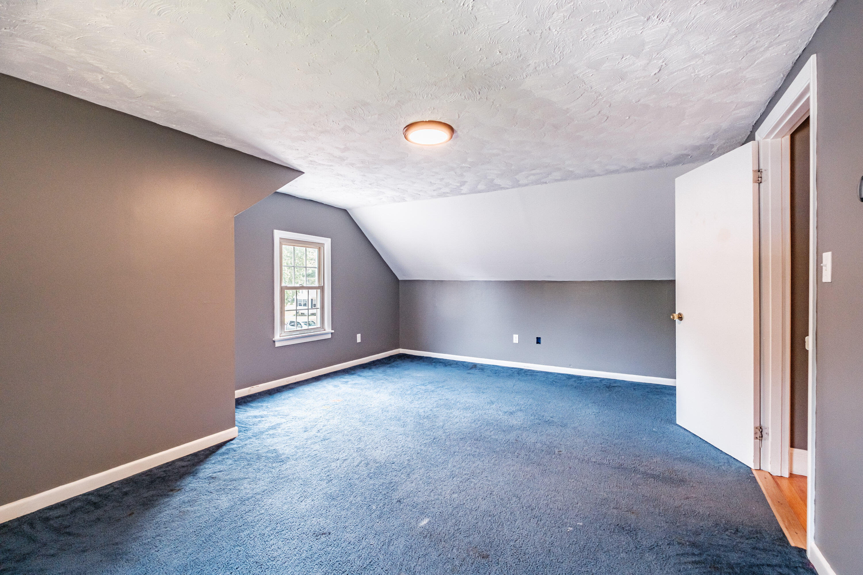 4 Wanda Lane Gray ME 04039