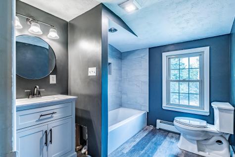 4 Wanda Lane Gray ME 04039