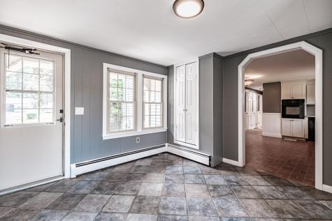 4 Wanda Lane Gray ME 04039