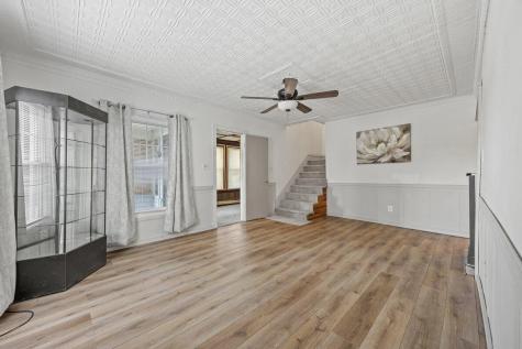 11 Cassell Street Lewiston ME 04240