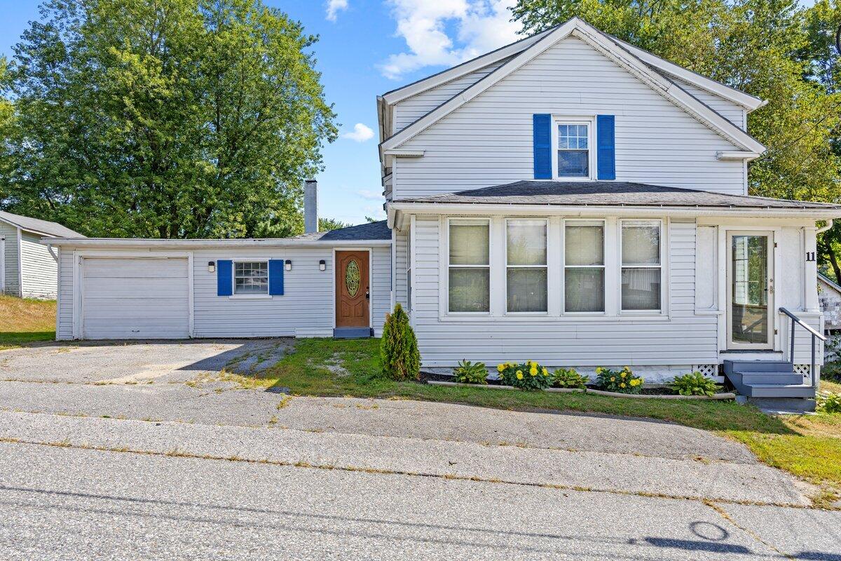 11 Cassell Street Lewiston ME 04240