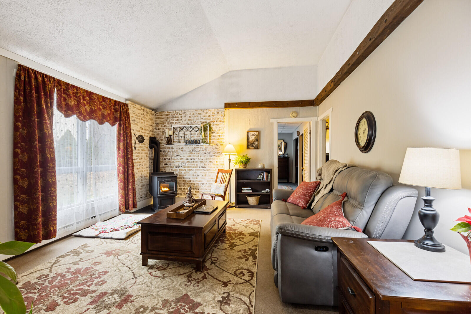 13 Chase Avenue Augusta ME 04330