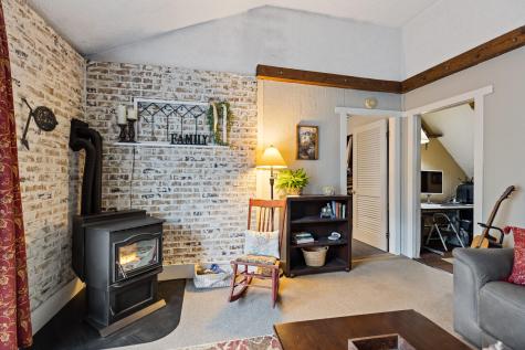 13 Chase Avenue Augusta ME 04330