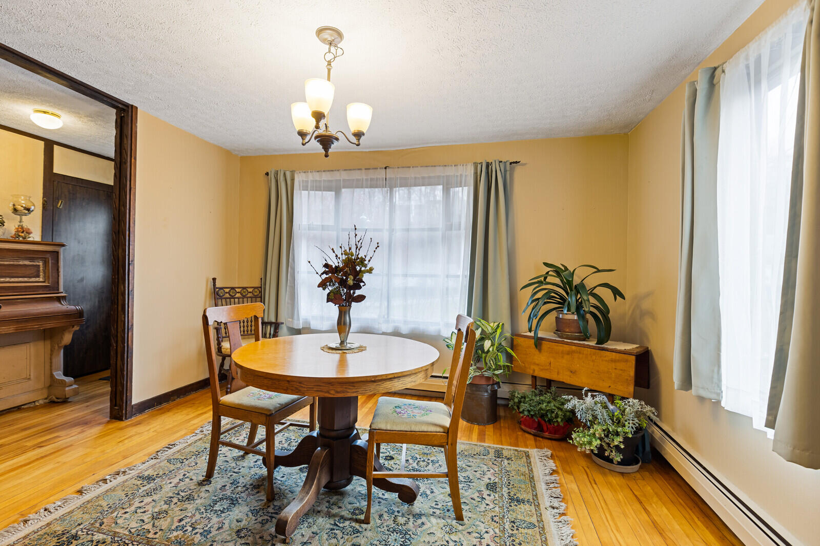 13 Chase Avenue Augusta ME 04330