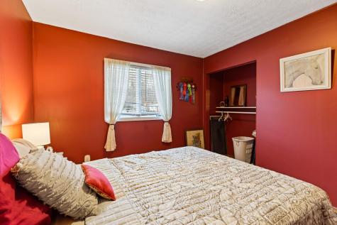 13 Chase Avenue Augusta ME 04330