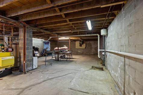 13 Chase Avenue Augusta ME 04330