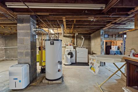 13 Chase Avenue Augusta ME 04330