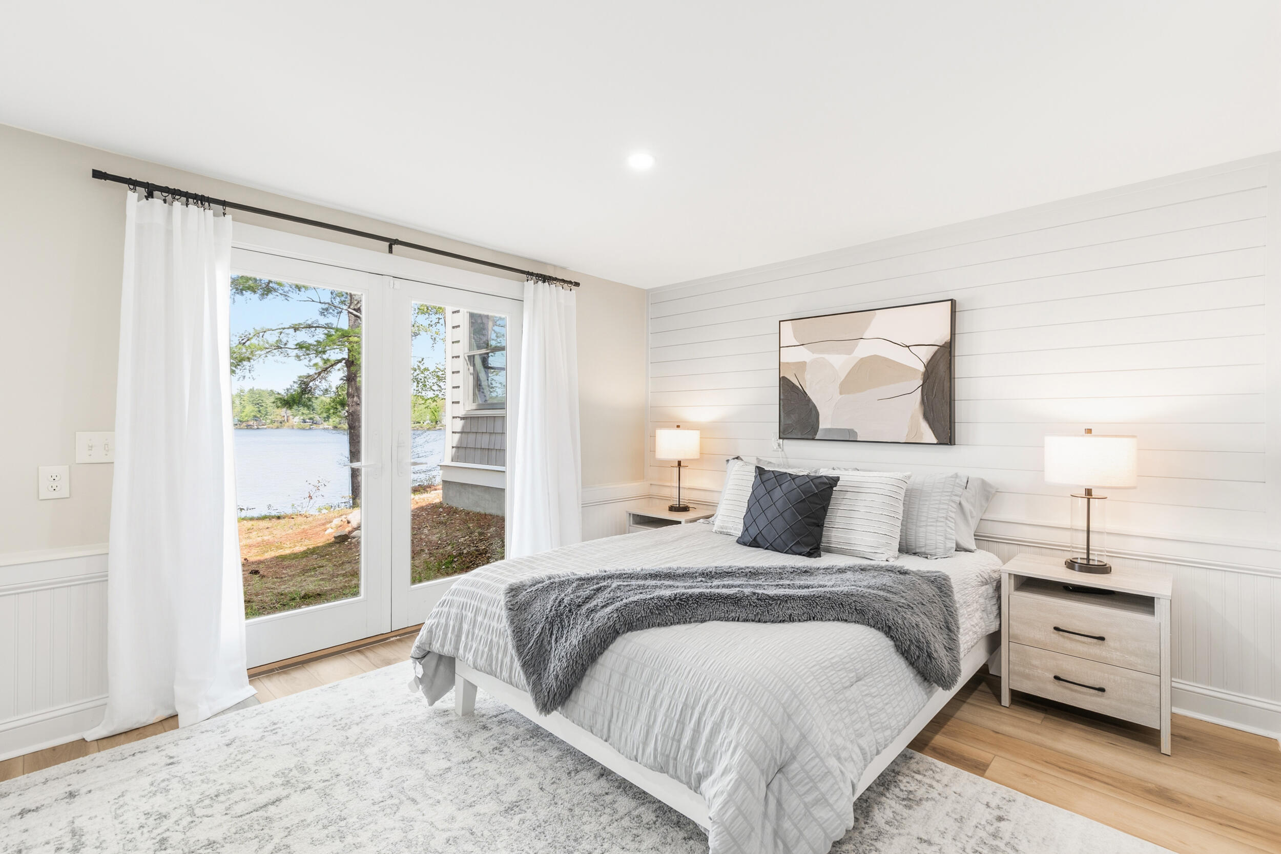 28 E Eleanor Avenue Standish ME 04084