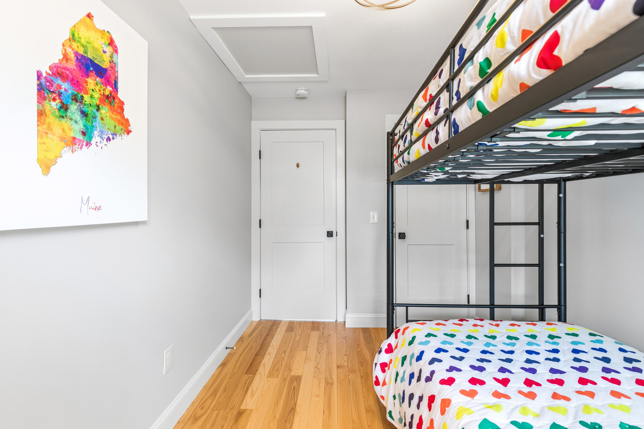 28 E Eleanor Avenue Standish ME 04084