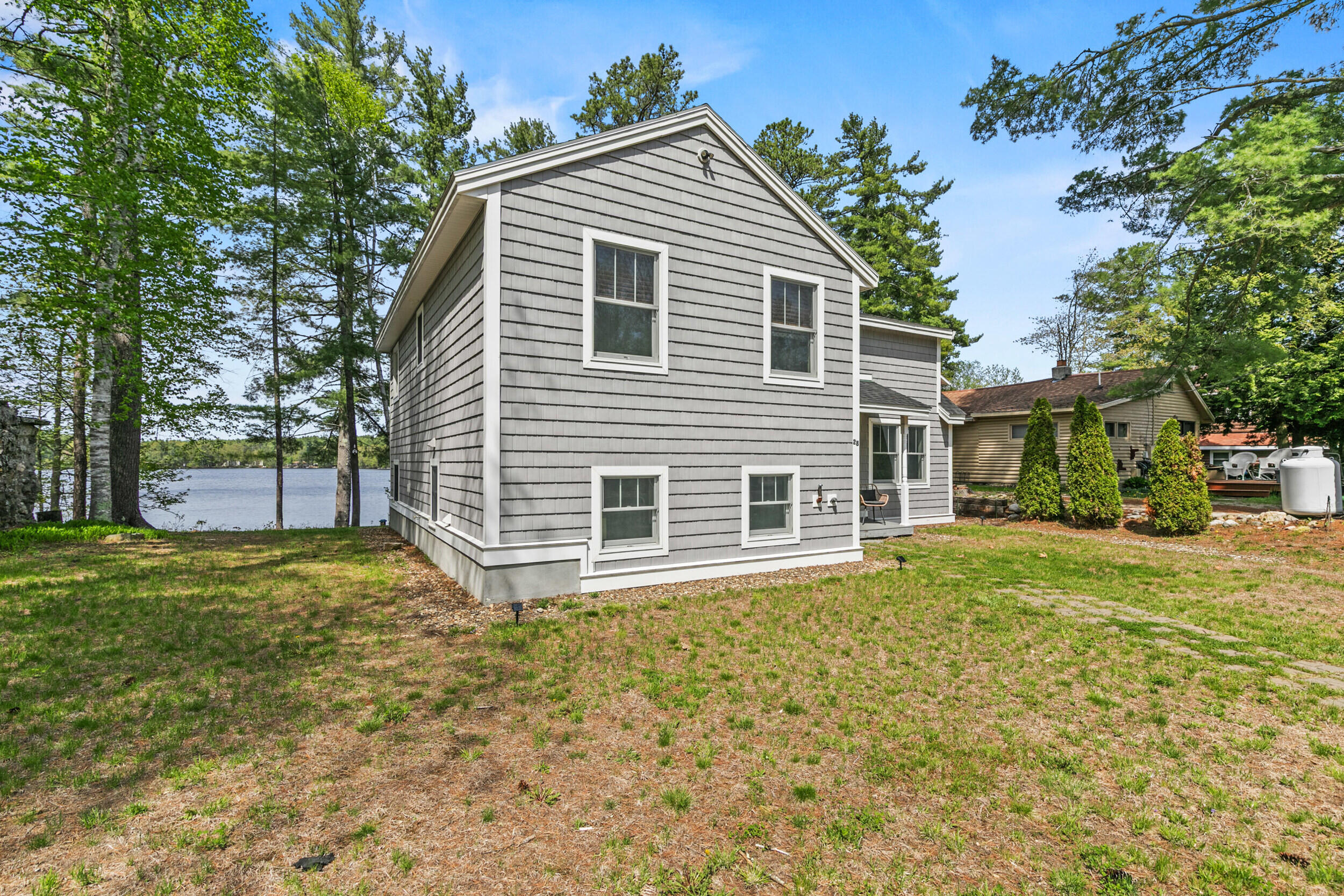 28 E Eleanor Avenue Standish ME 04084
