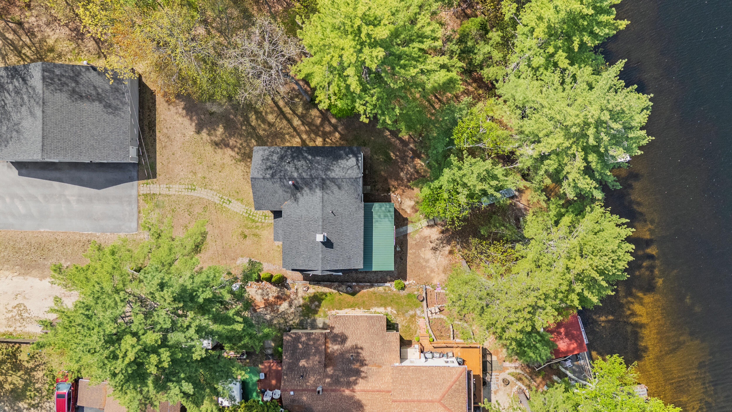 28 E Eleanor Avenue Standish ME 04084