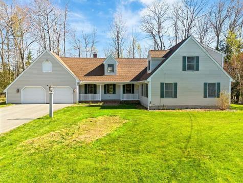 22 Court Street Winslow ME 04901