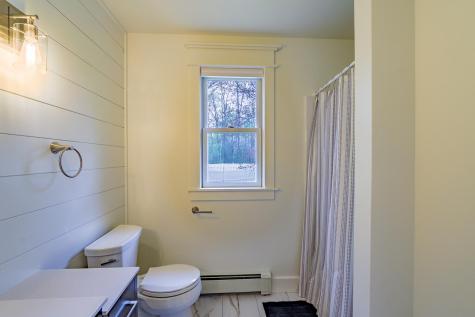 22 Court Street Winslow ME 04901