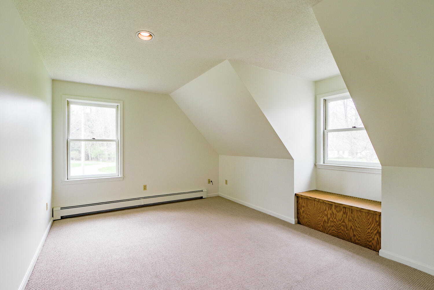 22 Court Street Winslow ME 04901