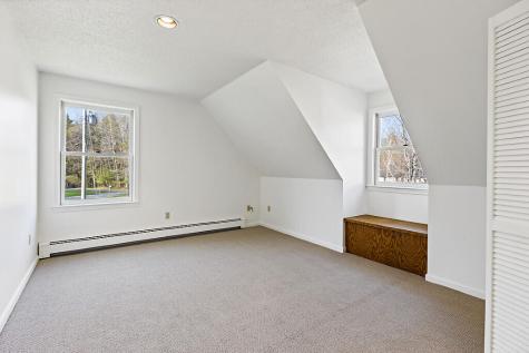 22 Court Street Winslow ME 04901