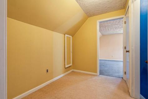 75 Running Hill Road Scarborough ME 04074