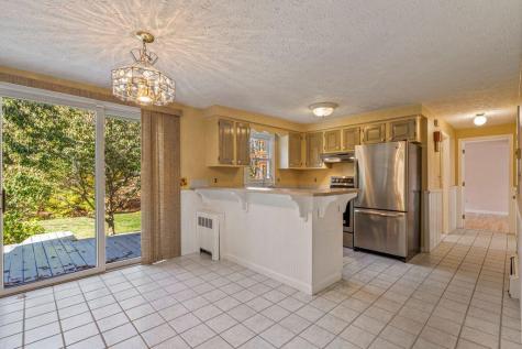 75 Running Hill Road Scarborough ME 04074