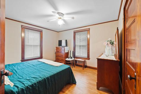 33 Maple Street Limerick ME 04048