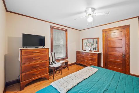 33 Maple Street Limerick ME 04048