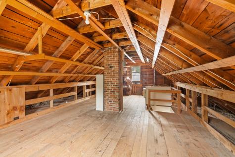 33 Maple Street Limerick ME 04048