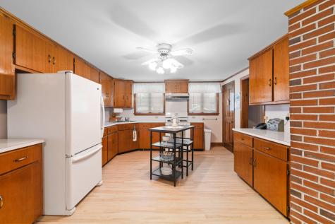 33 Maple Street Limerick ME 04048