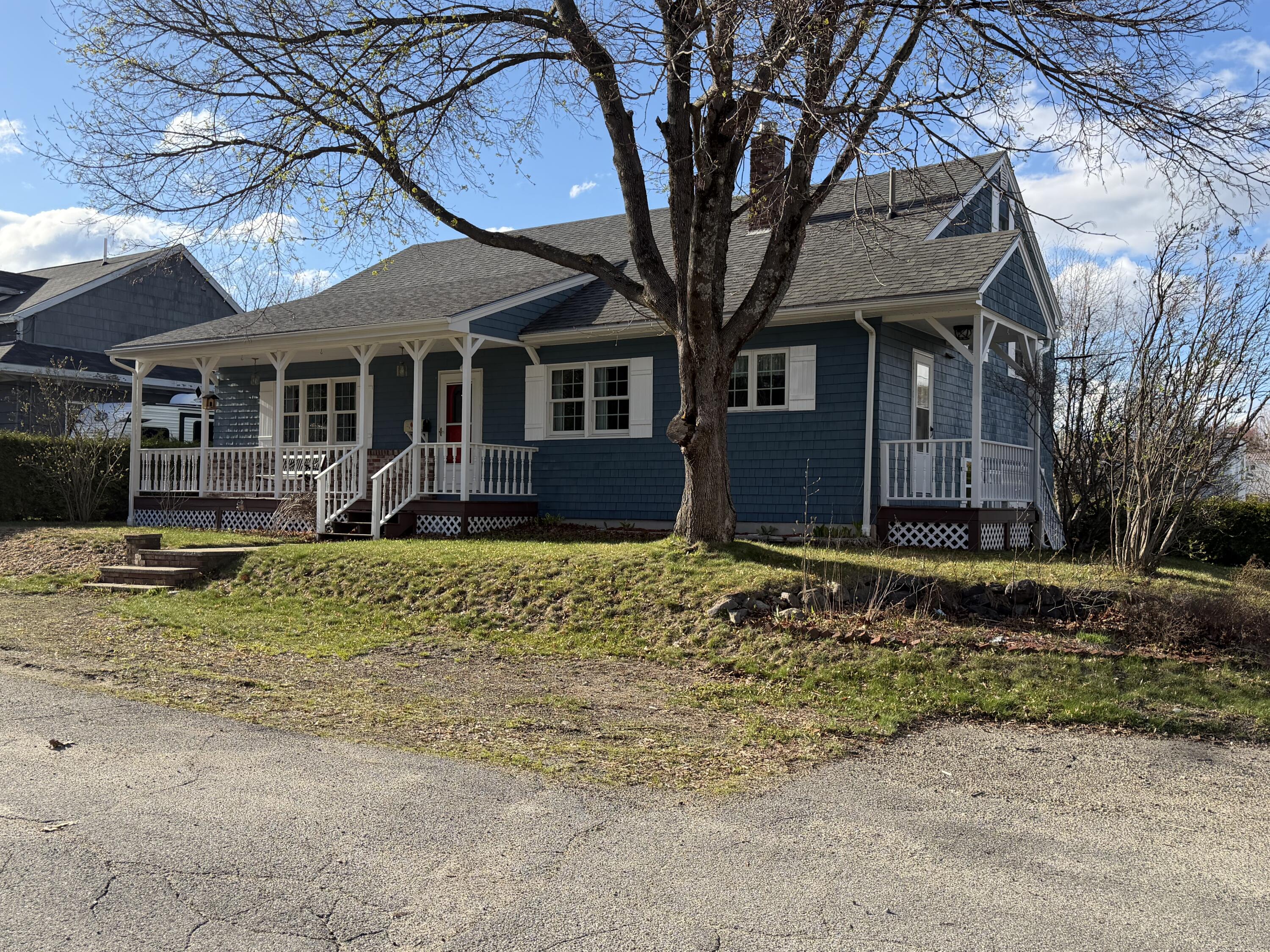 5 Middle Millinocket ME 04462