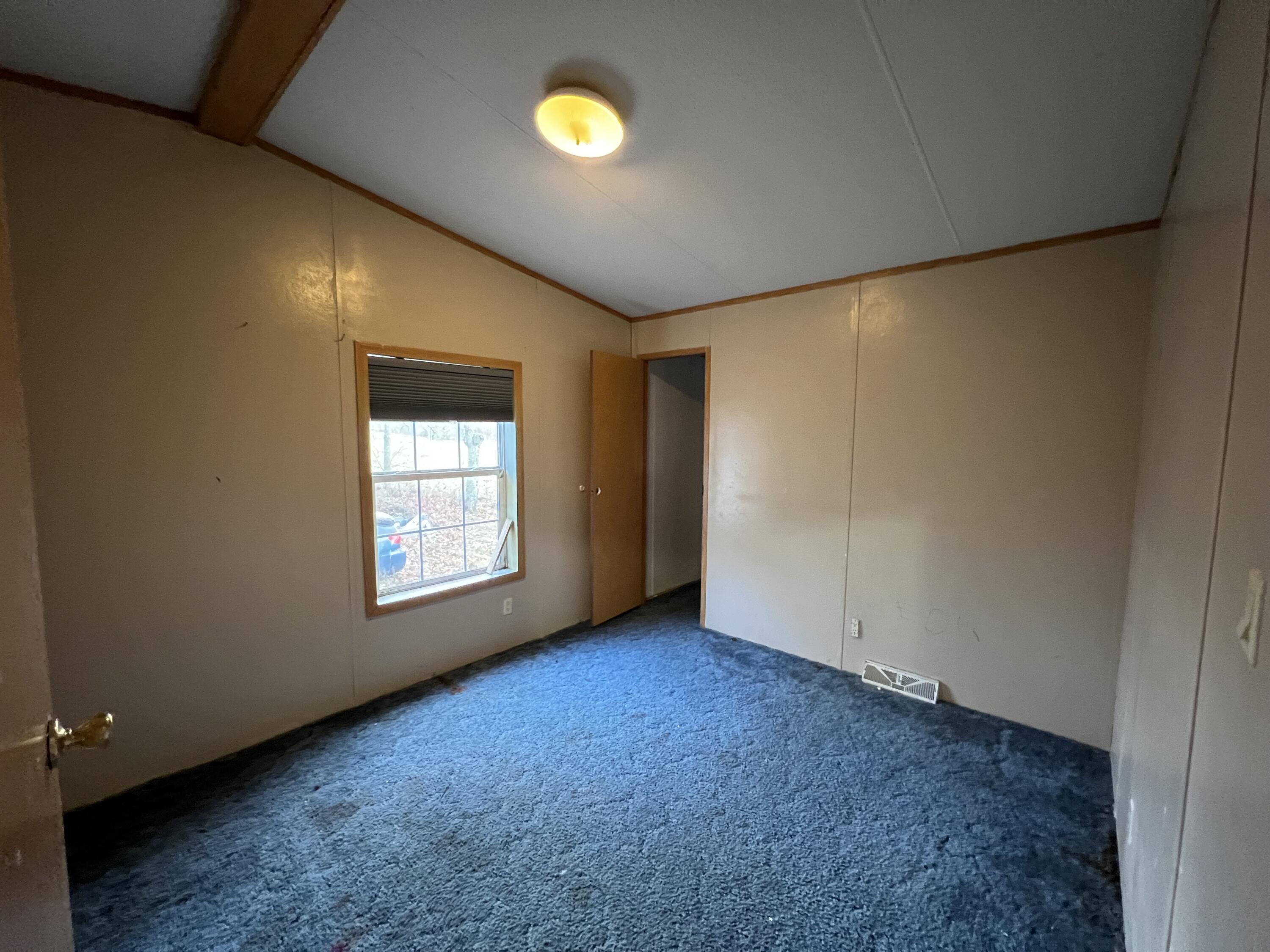 90 Come Spring Lane Warren ME 04864