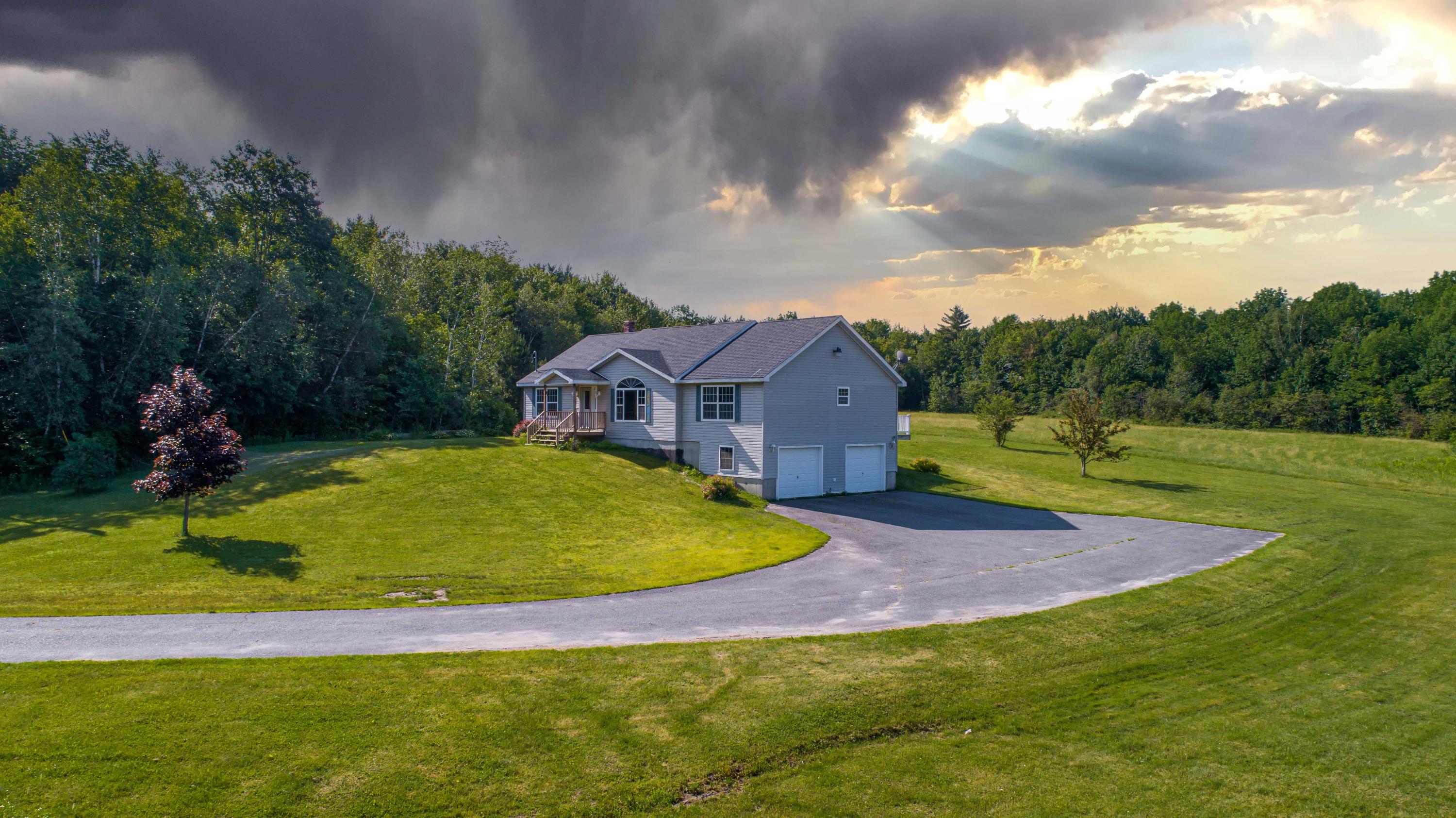 108 Carver Road E Monmouth ME 04259