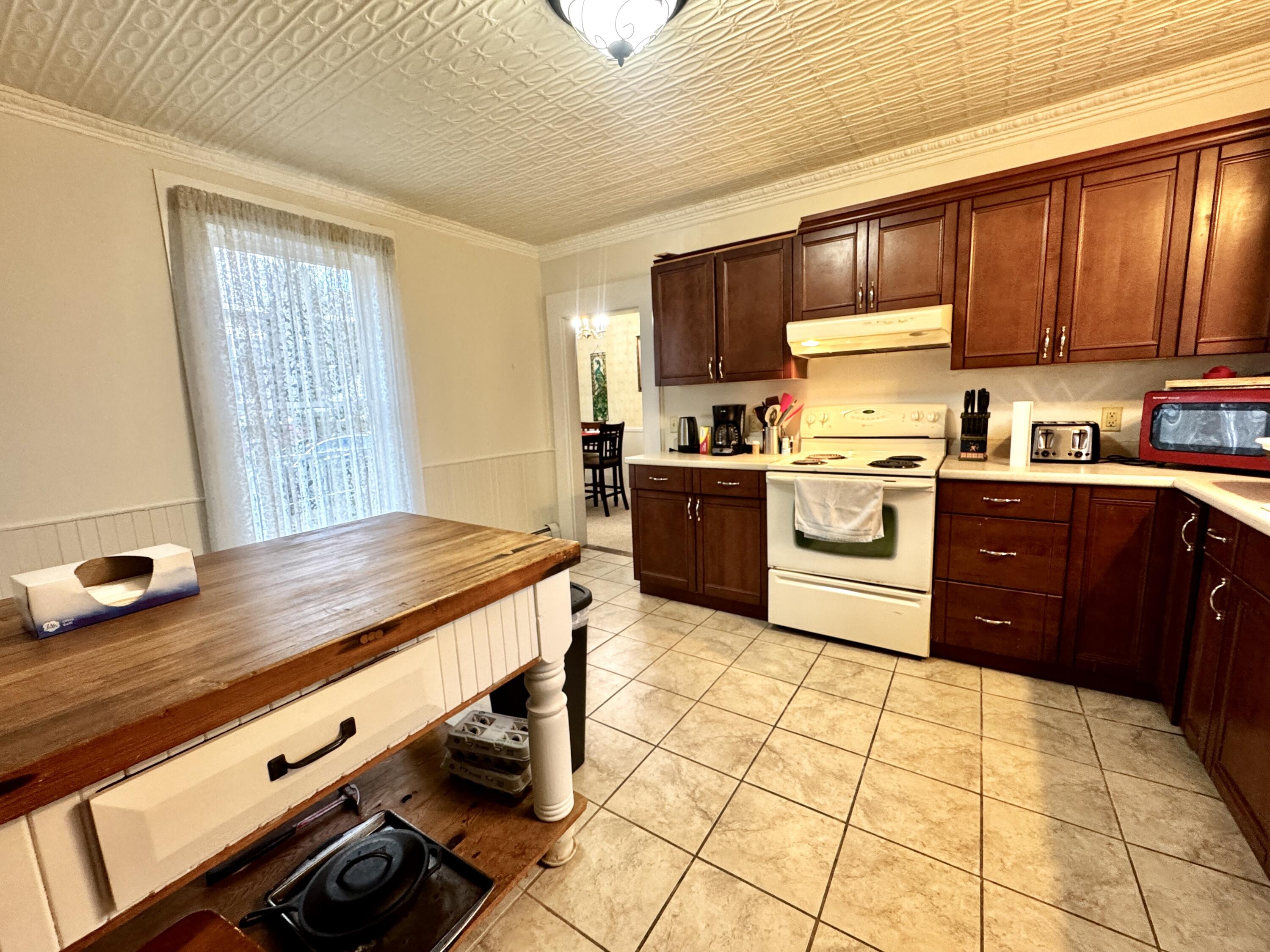 704 Main Street Calais ME 04619