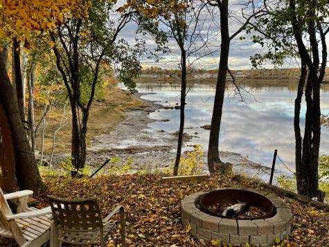 704 Main Street Calais ME 04619