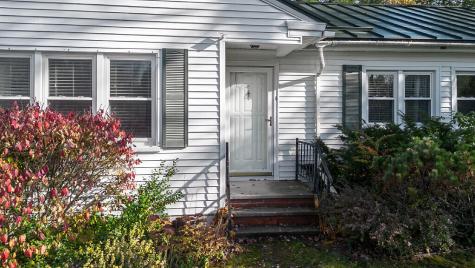 6 Noyes Avenue Waterville ME 04901
