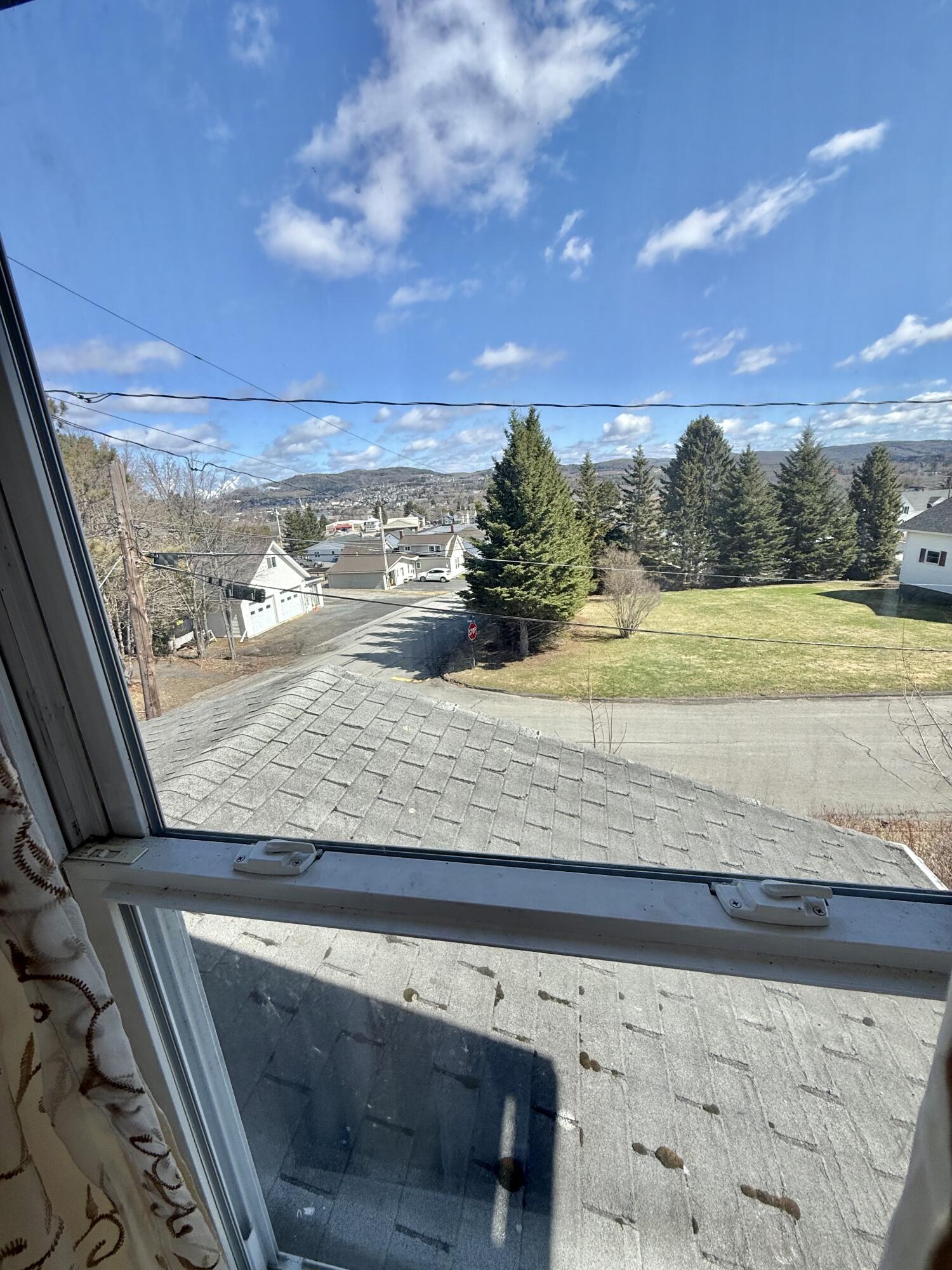 144 6th Avenue Madawaska ME 04756